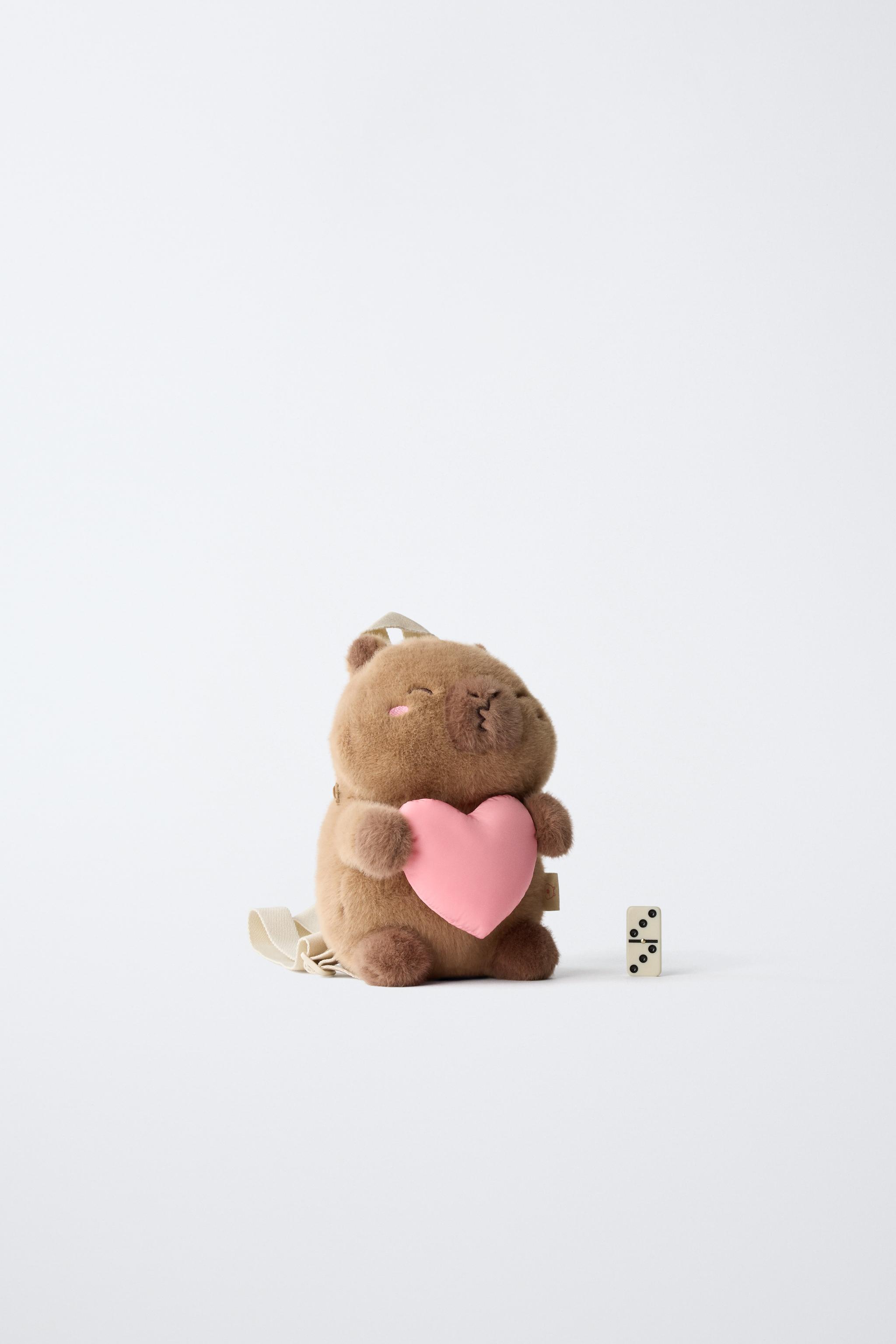 CAPYBARA CAPYFUN © BACKPACK